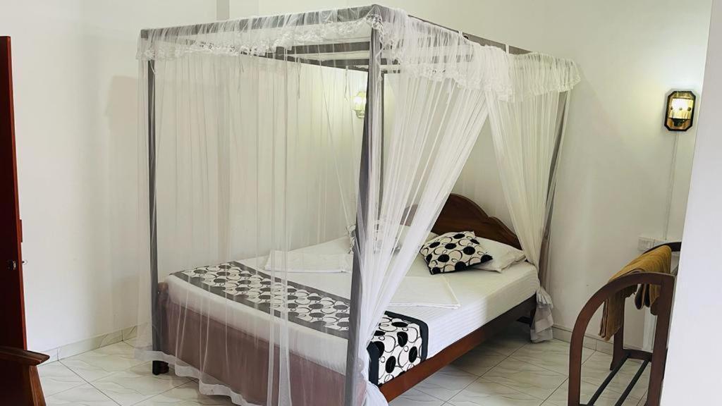 Sunny Mood Guest House Unawatuna Extérieur photo